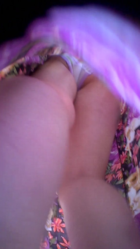 voye_spy's tweet photo. Comenten 2/2 #VoyeurLatam #culosenlacalle #putiesposa @exumpa @elcazadorlopez @Ramsy_voyeur @BoguerRaul @loizaMiron https://t.co/STTp3UkrCM