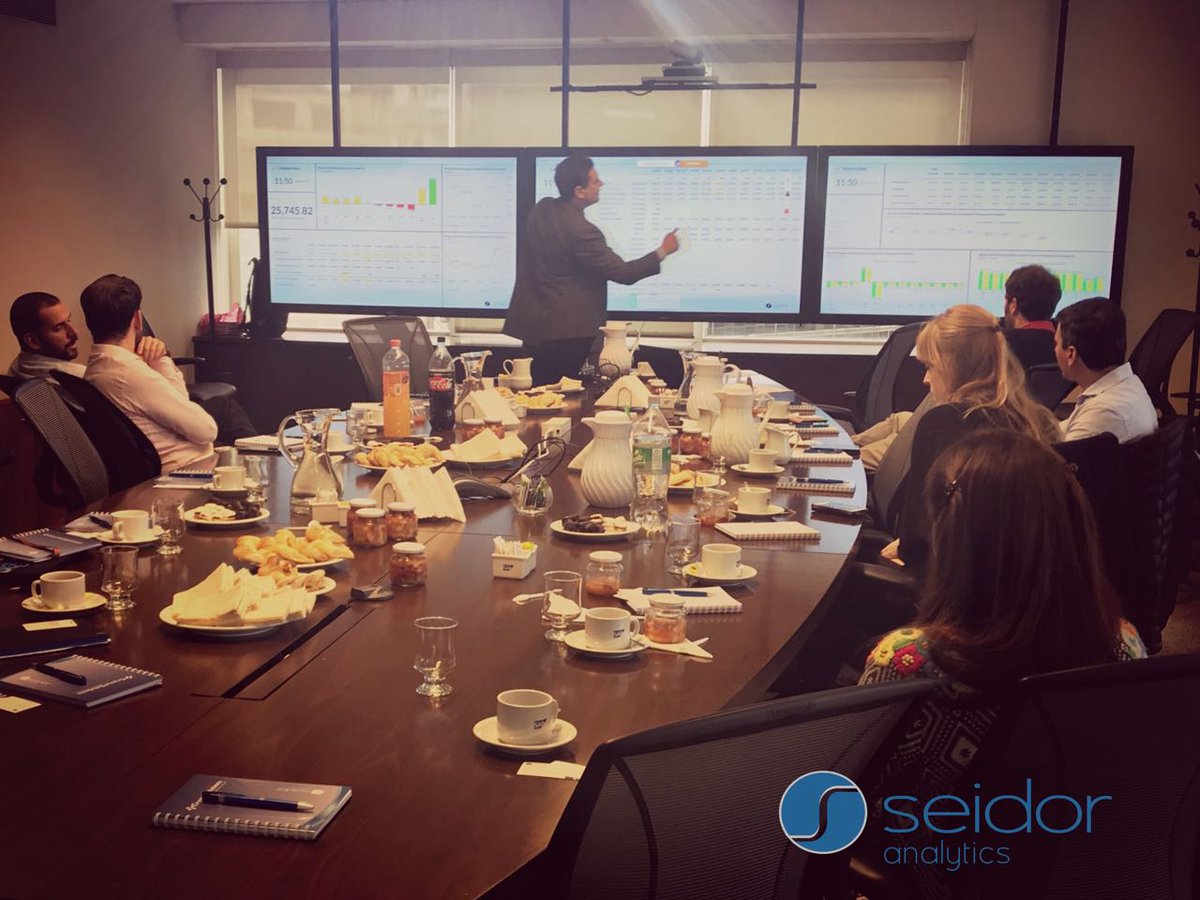 Seidor_Analytic's tweet photo. #desayunofinanciero Digital boardroom viendo SAP @SAPAnalytics Cloud. Terminando... Gracias a todos los que nos acompañaron https://t.co/AB3Aq4rZ0I
