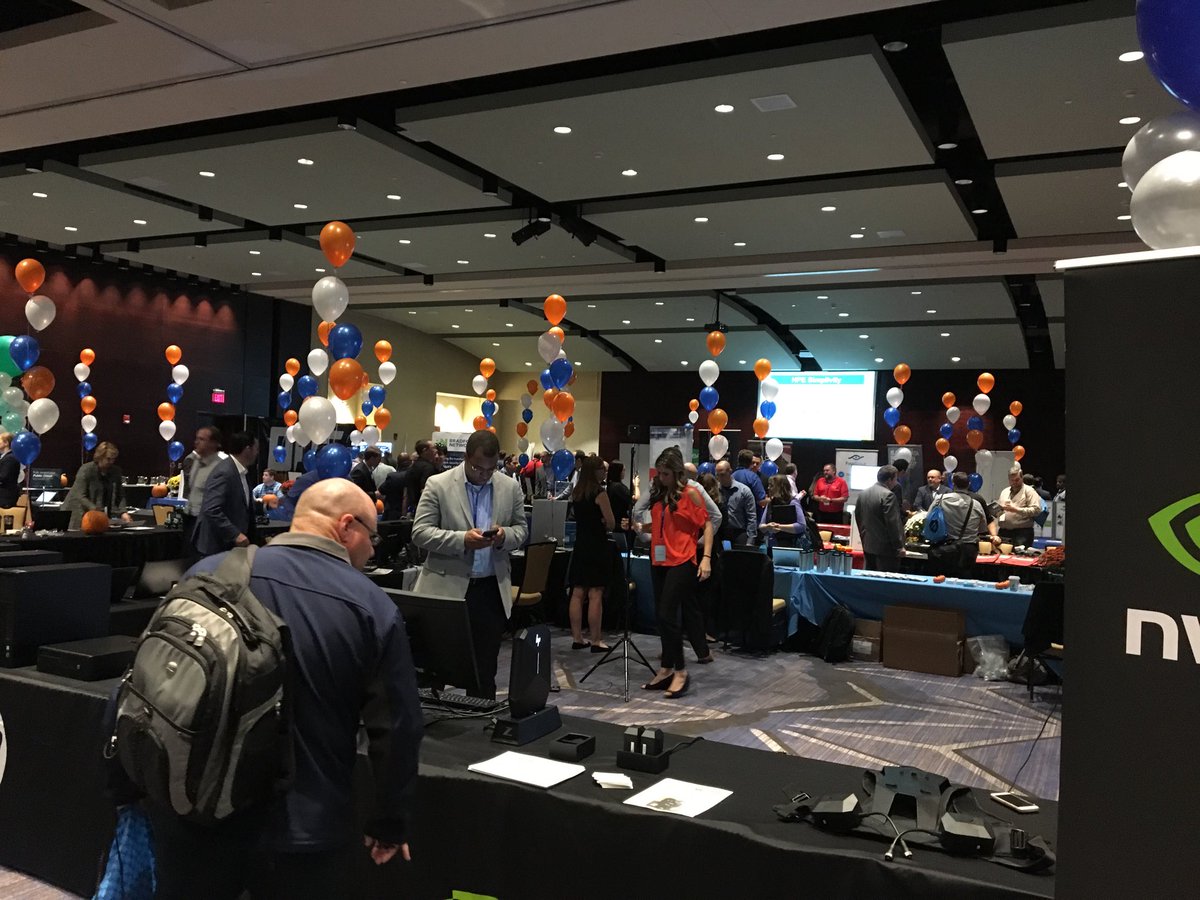 Mandrefski's tweet image. Official opening of #ONECON17 clients arriving , expo now open @integraONE