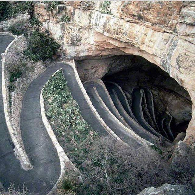 World's tweet photo. Carlsbad Cavern National Park , New Mexico https://t.co/Gf2676xk1q