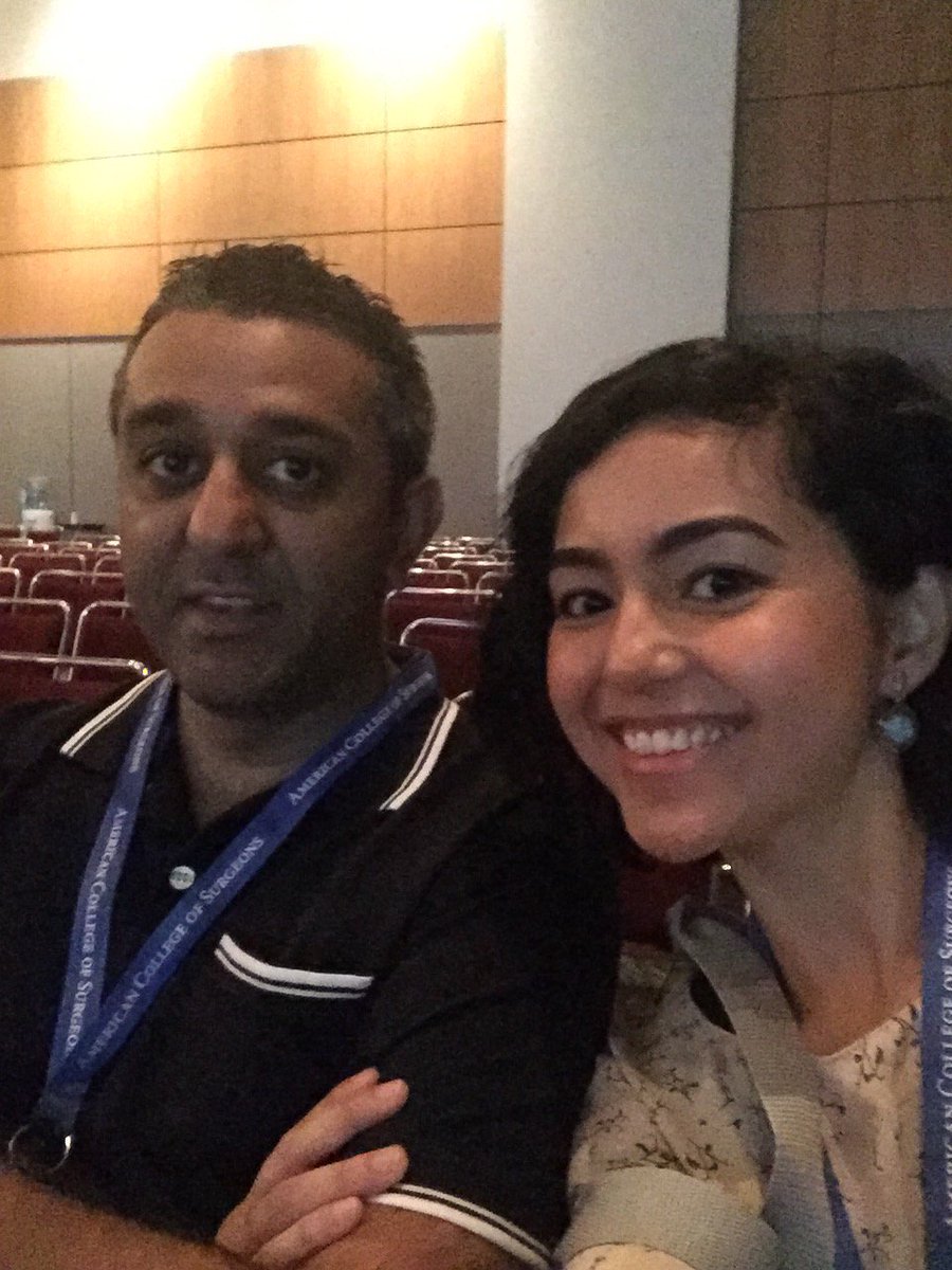 benefsha_M's tweet photo. California casual day!  #CC17selfie #ACSCC17 https://t.co/ZPhxSkqFeU