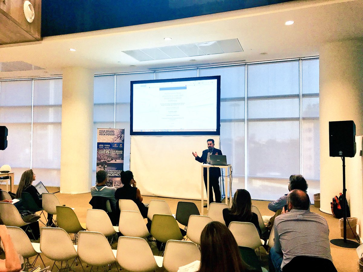 carlobardini's tweet photo. Vuoi imparare passo per passo in ufficio il tool #WMMtools? Vieni in ufficio con noi e @FlashAndrea :-) #SMMdayIT https://t.co/p2Up0uXo3j