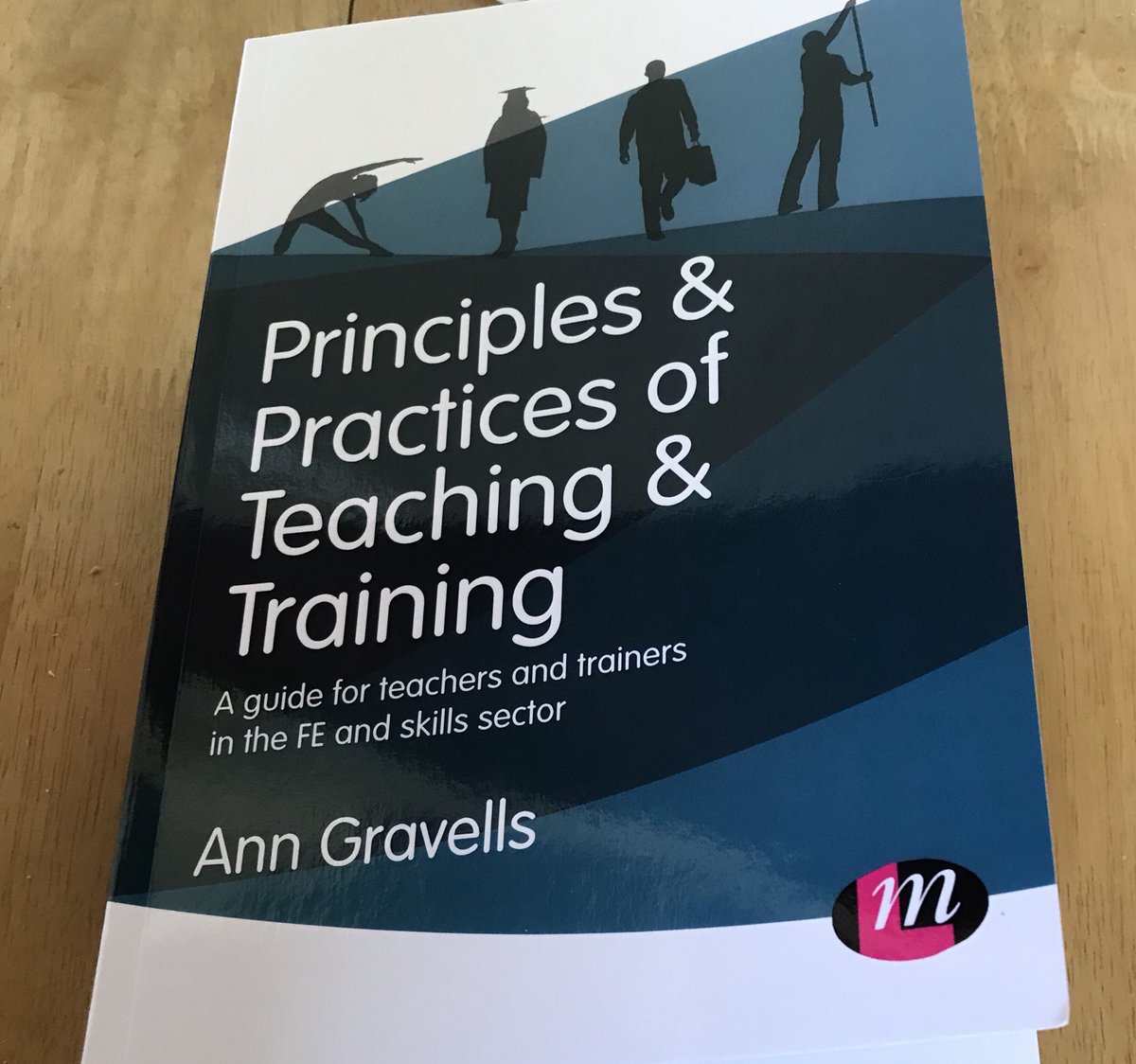 paulw_learn's tweet photo. Happy to get Ann’s new #book today &amp; delighted to have had an opportunity to have contributed some thoughts on #LearningSupport 😀  #FE #LSA https://t.co/FDVfS326Yf