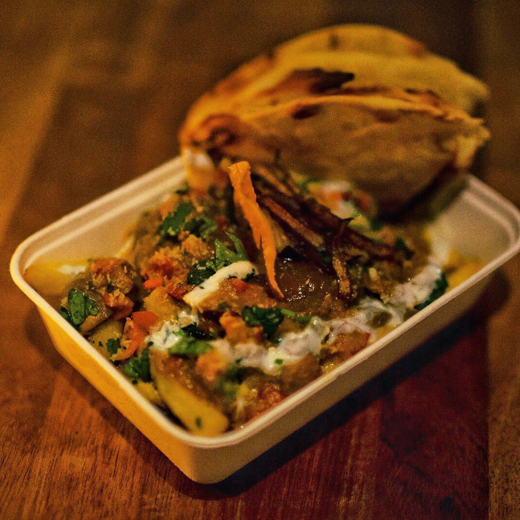 StreetFeastLDN's tweet photo. It’s @CurryOnFood’s LAST weekend at #HawkerHouse. Head on over and grab a bowl this Fri/Sat from 5pm. https://t.co/CQiCtpOc8Q