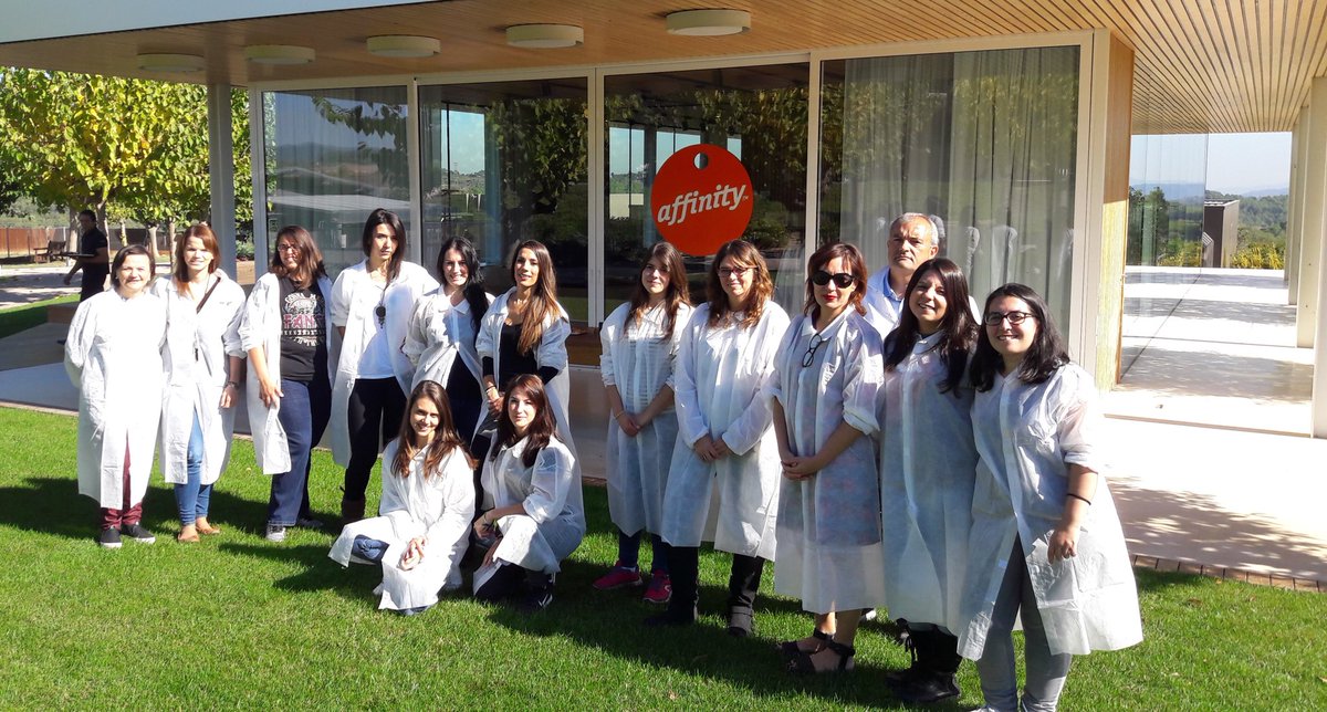 VetsAndClinics's tweet photo. @Agesvet #Formación auxiliares con Inma Perez Madrigal. @EquipVeterinari, vetmanescal, cvmozart, viaveterinaria, hcv, sanivet, hortacarmel https://t.co/zztzjH63IG