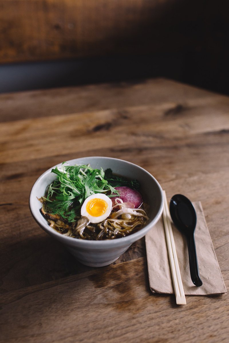 Behind the FoodCarts (@behindfoodcarts) on Twitter photo It’s hot, but still, ramen cravings. From our shoot w/ <a href="/lifeandthyme/">Life & Thyme</a> at Ramen Shop. #ramen It’s hot, but still, ramen cravings. From our shoot w/ <a href="/lifeandthyme/">Life & Thyme</a> at Ramen Shop. #ramen