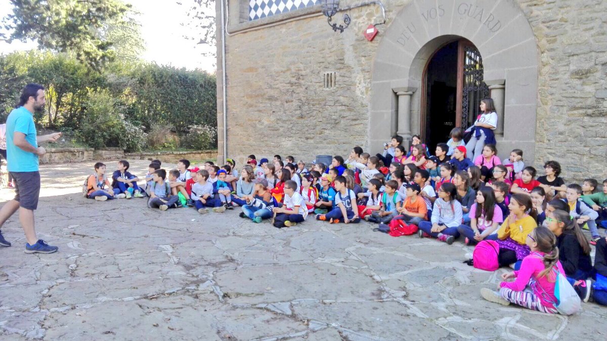 IESANTJORDI's tweet photo. CM i CS de colònies a Cantonigròs. https://t.co/SO9E5nTn3m