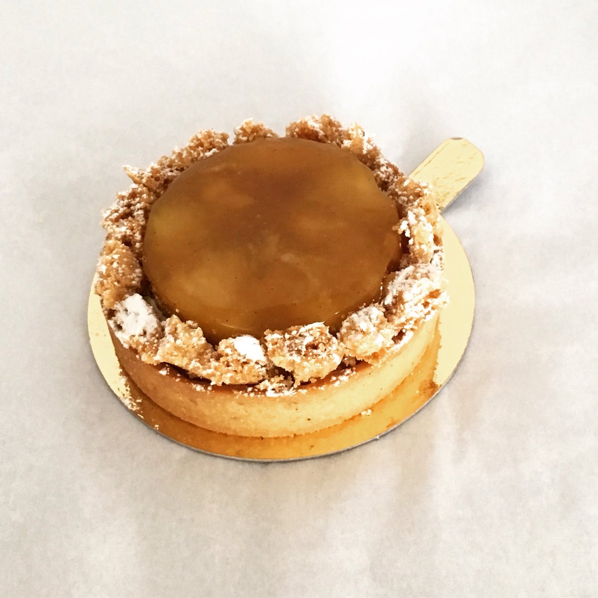 marcbakeryltd's tweet photo. NEW RANGE : Apple and praline tart #patisserie #cake #tart #apple #praline #tartelette #patissier #london #fruity #good #taste #food https://t.co/azUxhrGPQQ