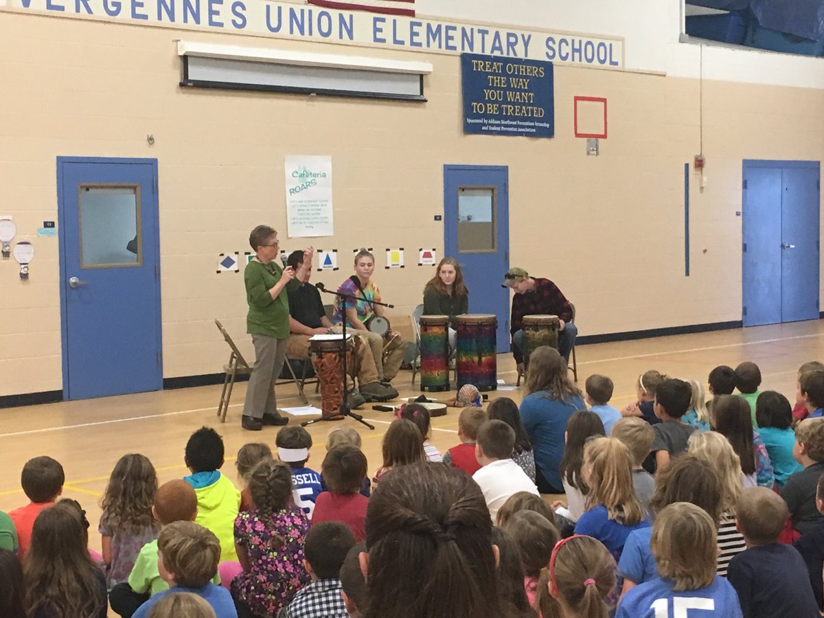 World drumming performance <a href="/VergennesUES/">Vergennes Union Elem</a> from @VergennesUHS <a href="/ANWSU_VT/">ANWSD</a>