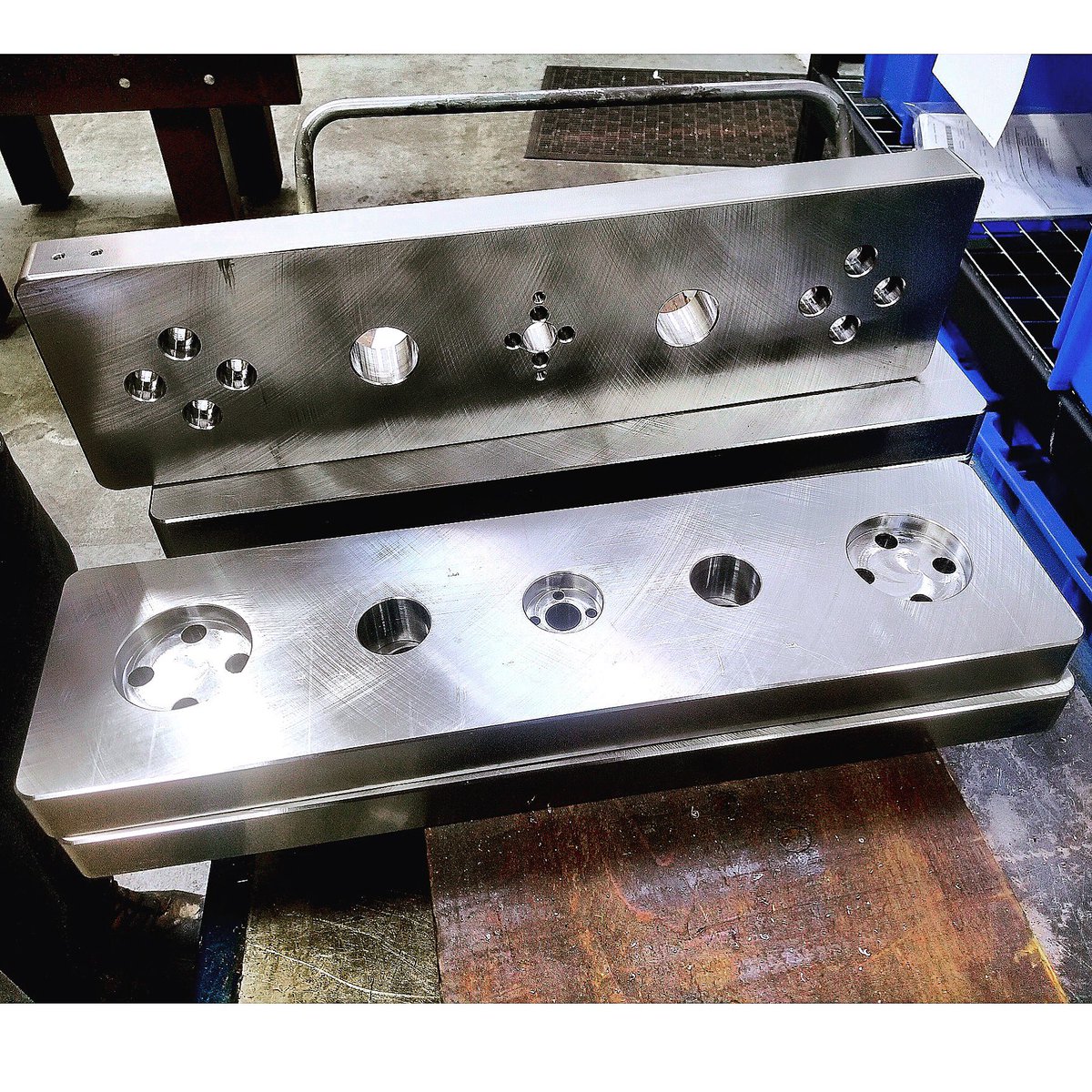 WBT_Machine's tweet photo. Platework.
#wbtmt #yqg #platework #machining #machinist #cnc #toolshop https://t.co/YUGH4wLbTH