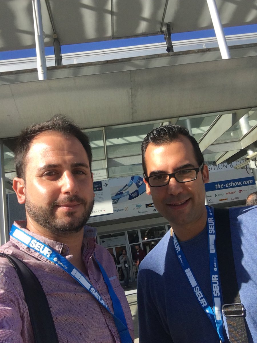 DavidSan_Pedro's tweet photo. Asistiendo un año más al #eShowMAD17
SportBossi S.L #tiendadepor.com
https://t.co/t3q1c9fWzN
👞👟👠 @Andreu_rios @es_manuel https://t.co/CyUytPNSJi