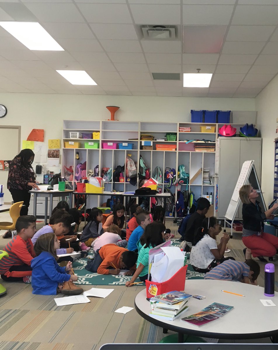 miss_rinker's tweet photo. Writing like scientists about pennies in water and soda with @b_sbouchard! @miss_rinker @HortonsCreekES #soaringin2nd #writinglikescientists https://t.co/8XGvE4VWoj
