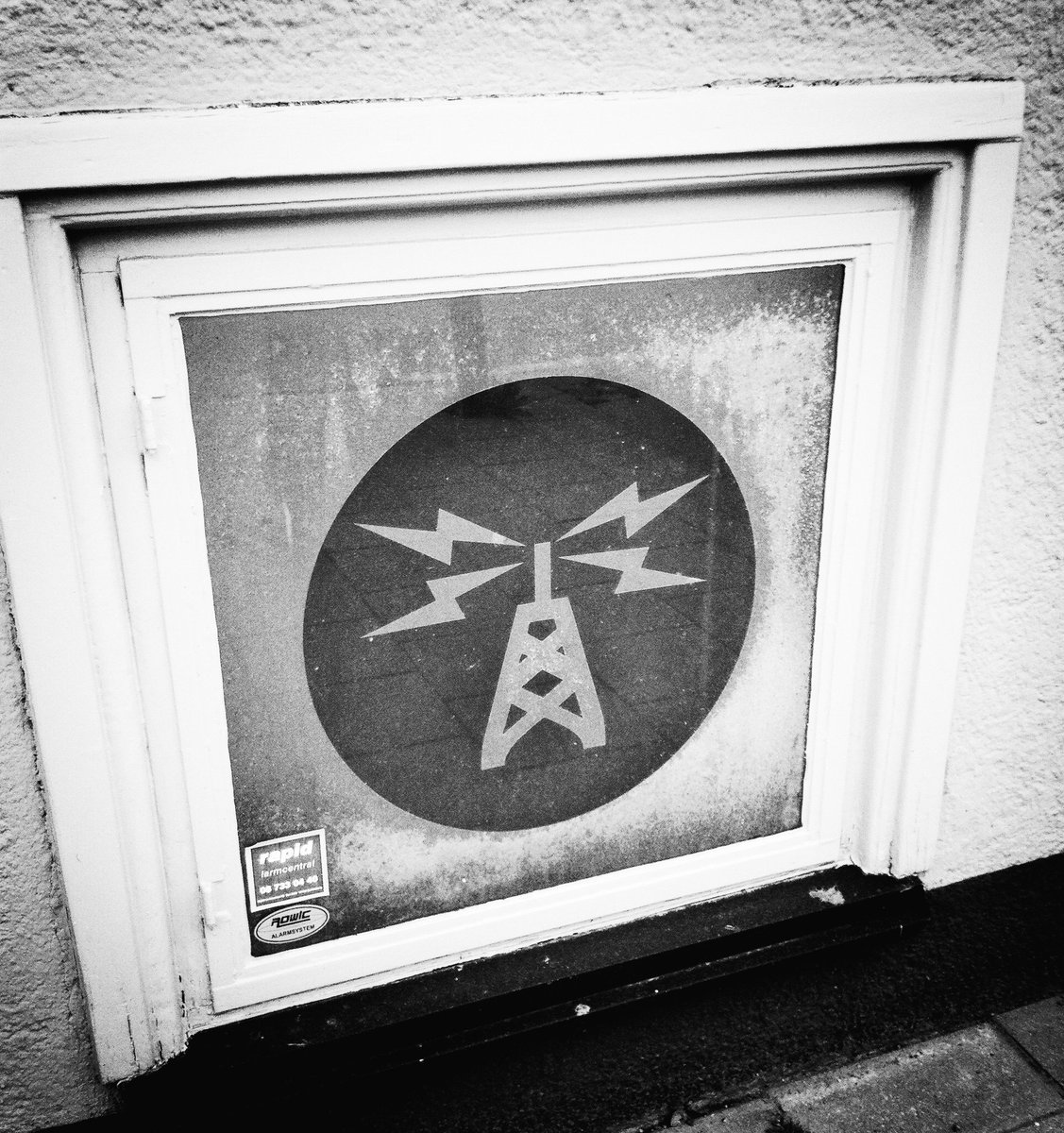 Activate_Media's tweet image. After #DemocracyNow at 12 pm/am ET you can hear the #ConcertReport m-f on #ActivateRadio !  Listen Here &amp;gt; activatemedia.org #Boston