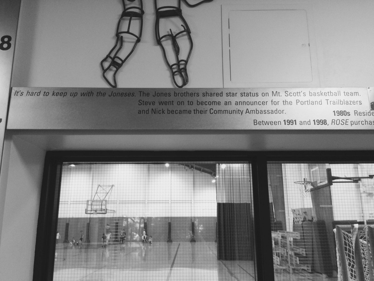 FuckingFoster's tweet photo. History of #fosterarea no.24-27 Boxing, 'Blazers, and the birth of @ROSECDC #stillworkingonpavingandsidewalks https://t.co/WG1L6hyNfg
