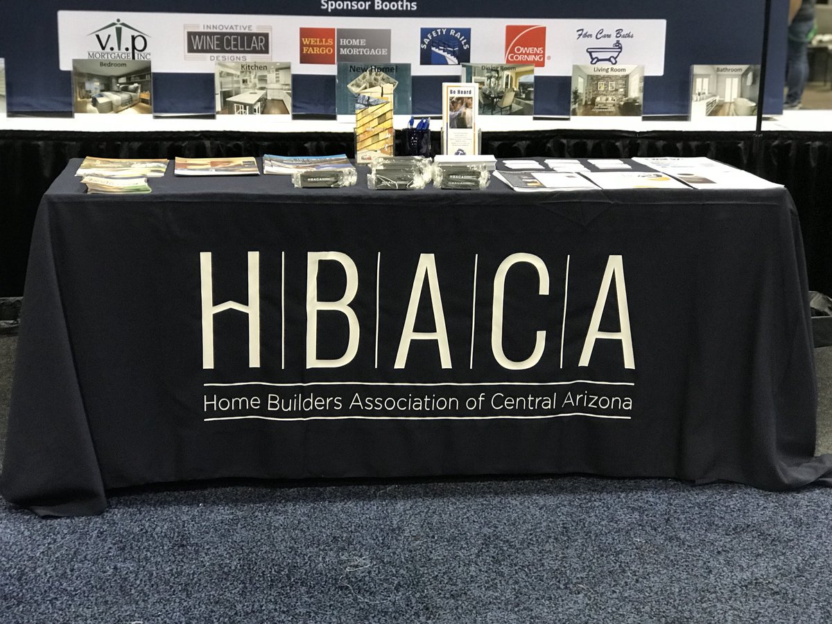 ParamountRoofin's tweet photo. Paramount is at the Southwest Builder Show in the Phoenix Convention Center South Bldg! Exciting day! Come visit us at Booth 231! #HBACA https://t.co/RvlMQvZPgI