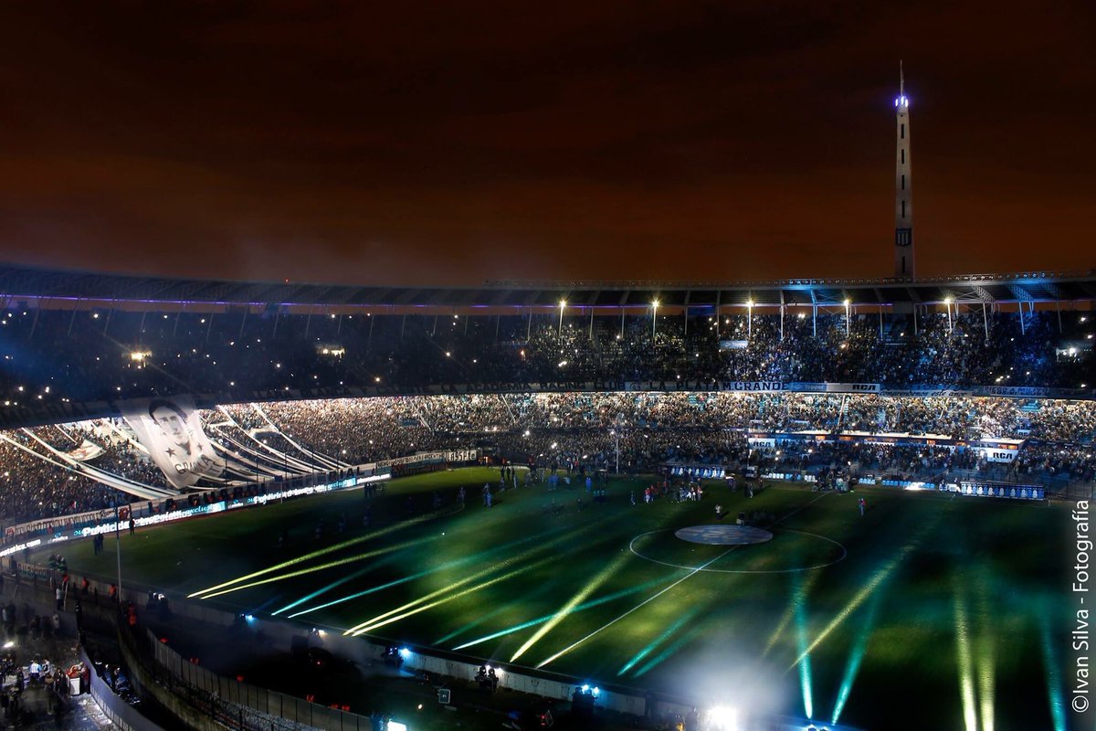RacingPositivo's tweet photo. La serie la jugamos todos. El miércoles que explote el Cilindro mágico. Contagia y fomenta #RacingPositivo #VamosRacingCarajo https://t.co/xVE1cyjKZR