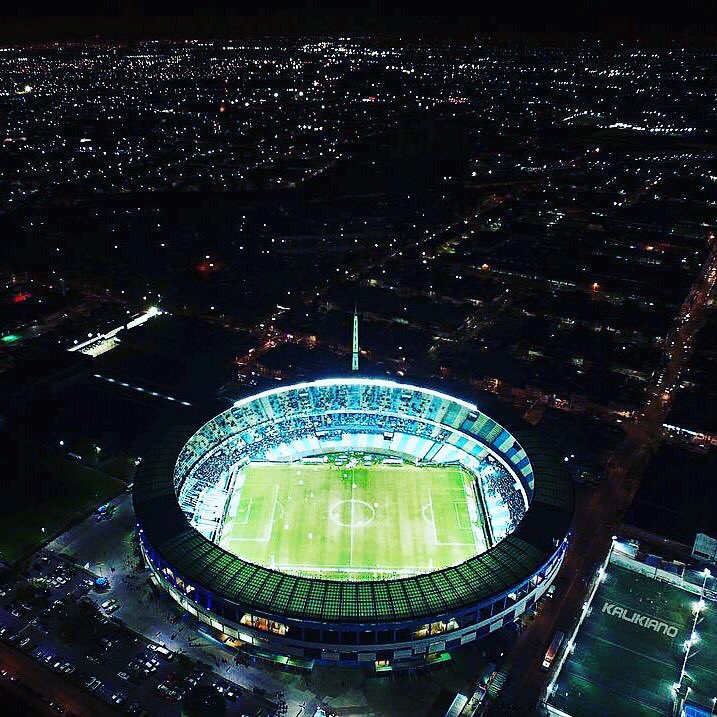 RacingPositivo's tweet photo. La serie la jugamos todos. El miércoles que explote el Cilindro mágico. Contagia y fomenta #RacingPositivo #VamosRacingCarajo https://t.co/xVE1cyjKZR