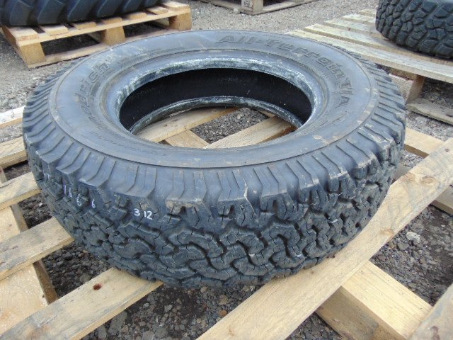 mod_sales's tweet photo. Register and view our mega MOD tyre auction tomorrow; https://t.co/f9HIrERgkY #export #michelin #4x4 #agricultural #governmentstock #hgv https://t.co/iDesPnIT1t