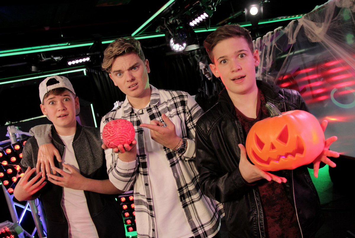 ThePlaylistShow's tweet photo. All set for a spoooooktacular Halloween @ThePlaylistShow with @maxandharvey? 
Saturday → 11am → @CBBC 👻🎶🎃 https://t.co/NIbF2VmMDt