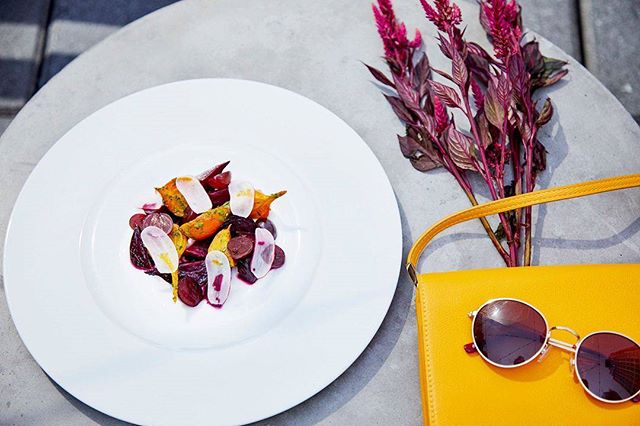 TheKnickNYC's tweet photo. Don't be shady.
Make plans to join us for brunch at @StCloudNYC this weekend.
https://t.co/ttfDflS4CD #StCloudStyle https://t.co/W6wHh79C32