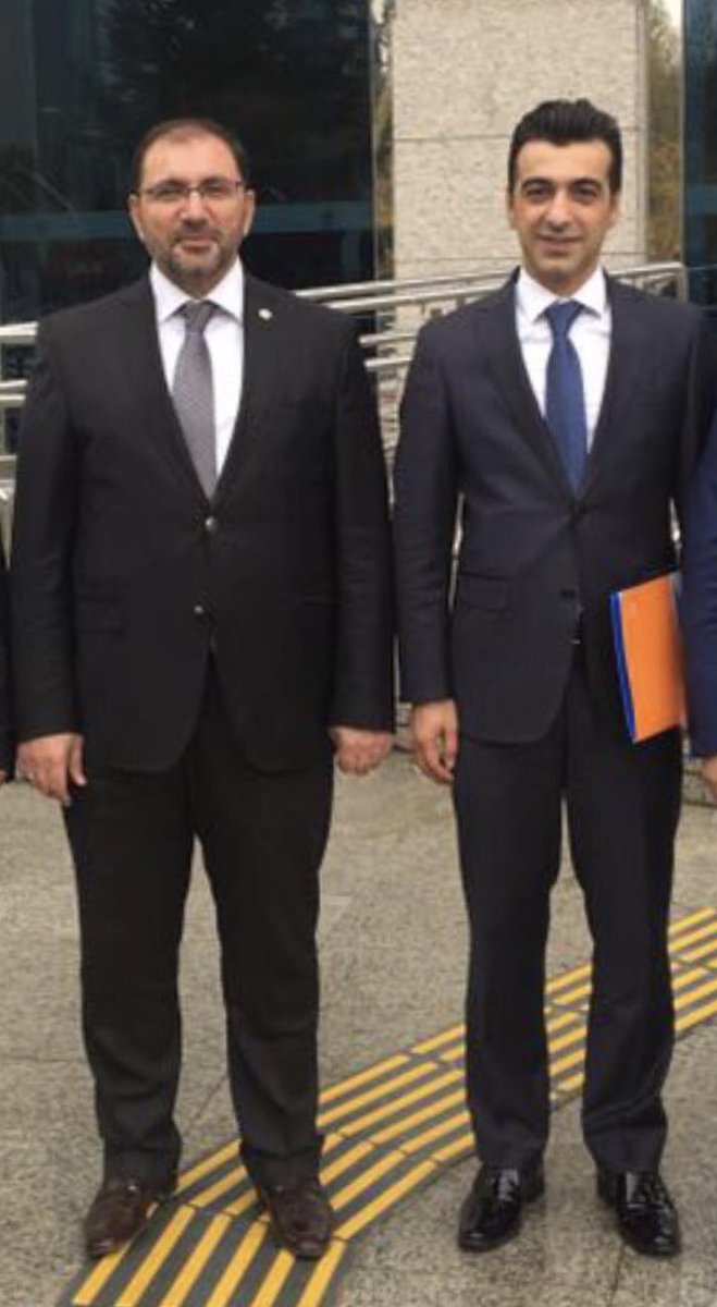 AK Parti Batman Merkez İlçe Başkanlığına Avukat Yusuf Bülbül Atanmıştır. Hayırlı Olsun..
@Bulbul72Yusuf <a href="/muratgunestekin/">Murat Güneştekin</a>