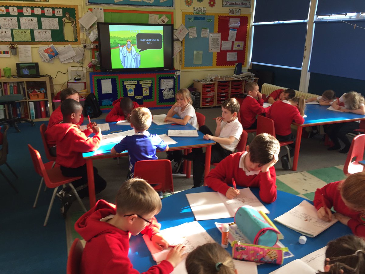 CraigfelenP's tweet photo. Using our oracy skills collaborating and sharing our ideas about Druids in Year 3/4 this morning #cfp34 #cfplit #cfpcelts https://t.co/r4llQH3Yg9