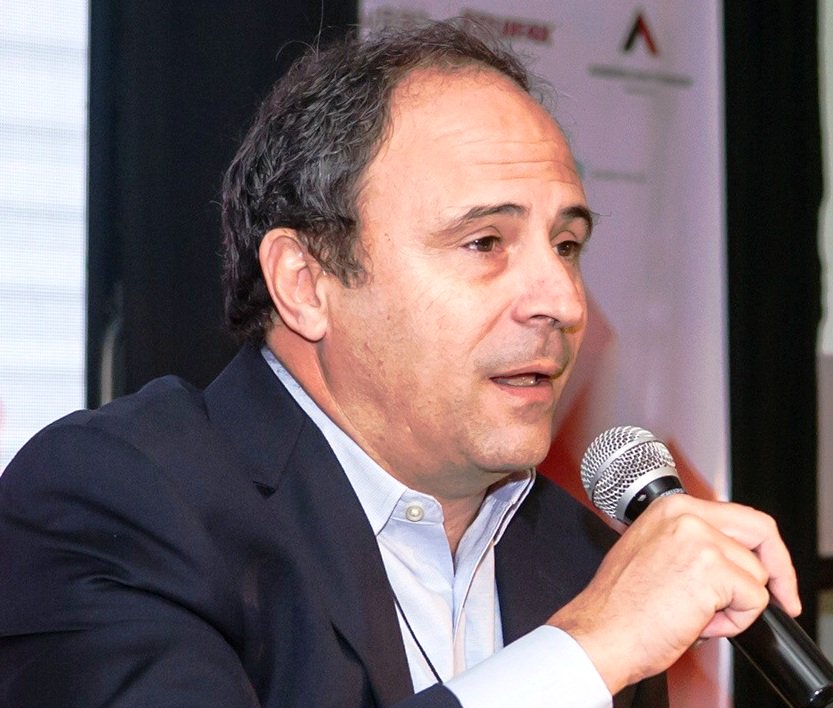 GONZALO STERNBERG EN LA TV QUE SE VIENE: 10 RETOS <a href="/latvqueseviene/">La TV que se viene</a> <a href="/HBOLAT/">HBO Latinoamérica</a> tvparaguaya.com/2017/10/gonzal…