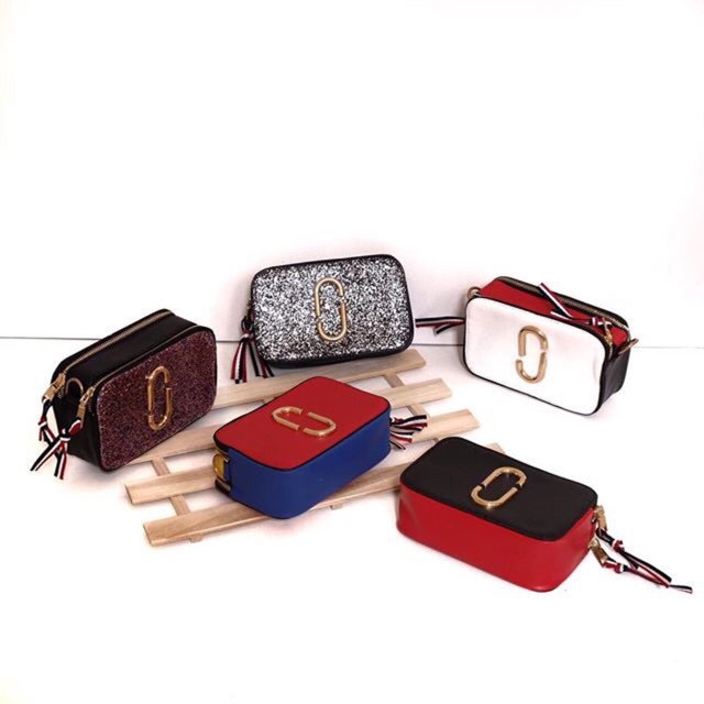 EugeniaTan's tweet photo. Saya menjual ... seharga Rp250.000. Dapatkan produk ini hanya di Shopee! https://t.co/wbwQsCbpPQ #ShopeeID https://t.co/uyloJFSj53