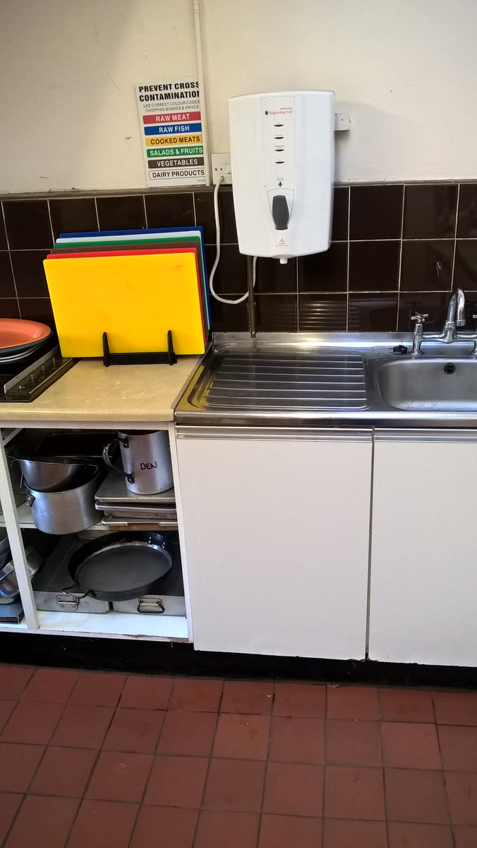 ianmacdonald44's tweet image. It's not always about the scout meetings I attend . Sometimes you just have to roll your sleeves up and get cleaning