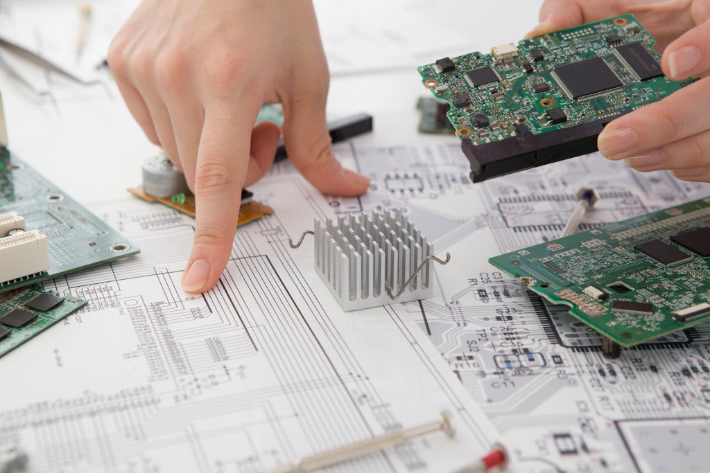 10 Considerations before you have an embedded design company develop your #industrial #embedded system for you. viewpointusa.com/IE/wp/outsourc…