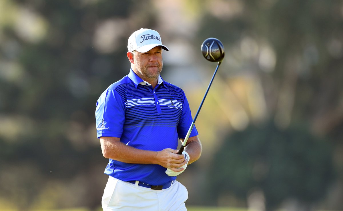 2-under thru 3 and both Jeff Inglis and @groenies19 share the lead on 5-under for the week at #BETChamps

Scores: goo.gl/StK5vk