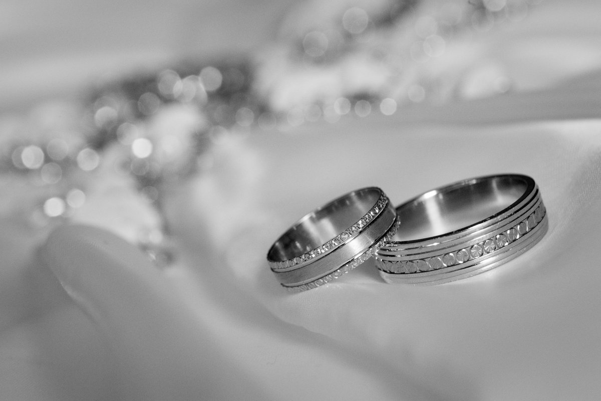 PD__Photography's tweet photo. Lisa &amp; Marks Wedding #pudseyparishchurch #troydalerecreation #leedsphotographer #pauldennisonphotography #photographer #leeds #Wakefield https://t.co/kNaXTtQlUJ