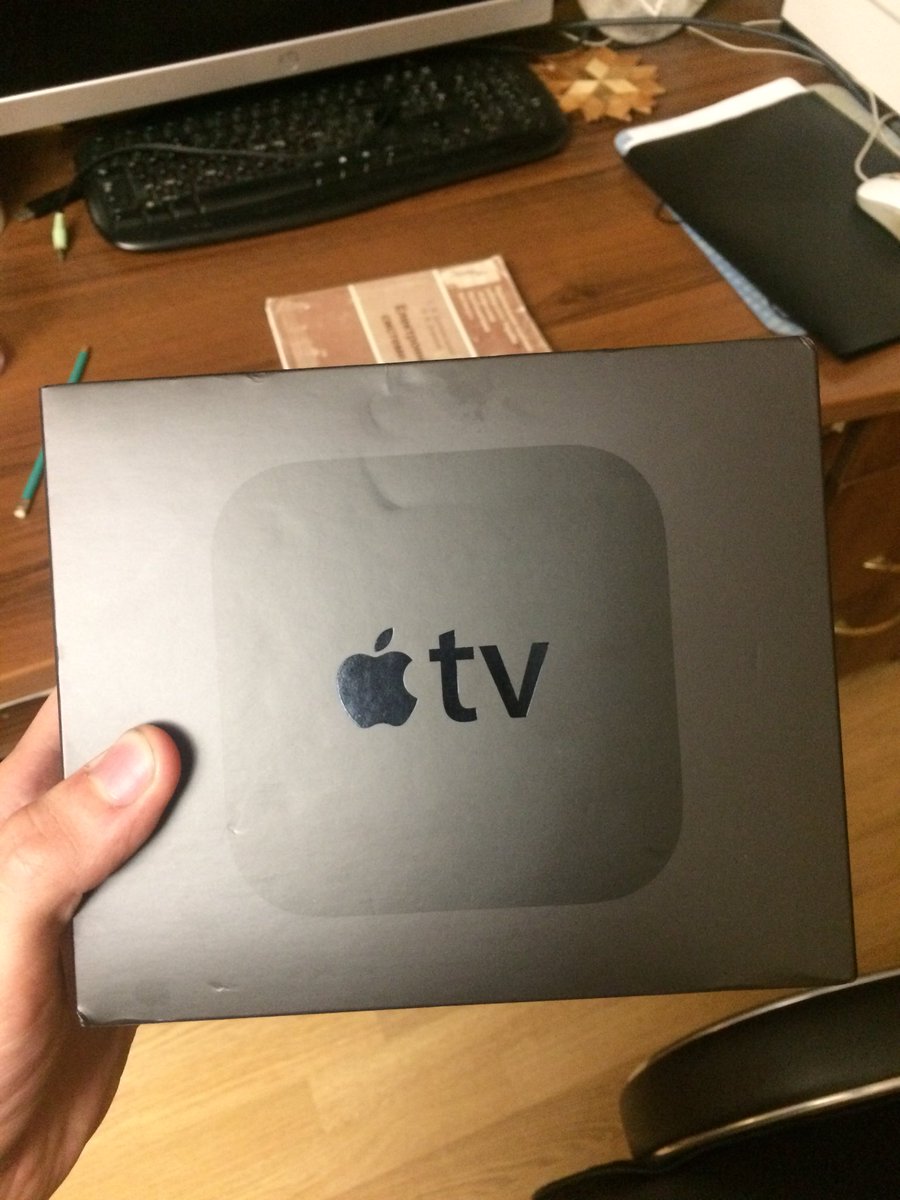 У Саши новая игрушка:D спасибо <a href="/Ashald/">Borys Pierov 🇺🇦 @ashald@mastodon.social</a>, я её уже заценил)