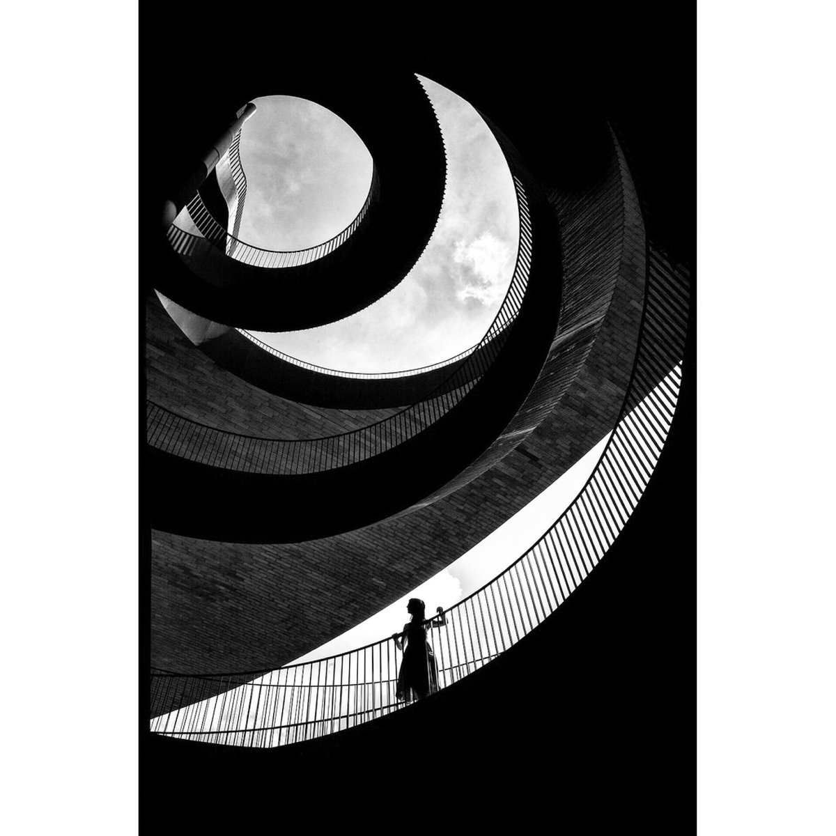 Alan Schaller (@alan_schaller) on Twitter photo Florence, Italy <a href="/StreetPhotoInt/">Street Photo Int.</a> <a href="/leica_camera/">Leica Camera AG</a> <a href="/Leica_UK/">Leica Camera UK</a> #StreetPhotography #Leica #LeicaMonochrom Florence, Italy <a href="/StreetPhotoInt/">Street Photo Int.</a> <a href="/leica_camera/">Leica Camera AG</a> <a href="/Leica_UK/">Leica Camera UK</a> #StreetPhotography #Leica #LeicaMonochrom