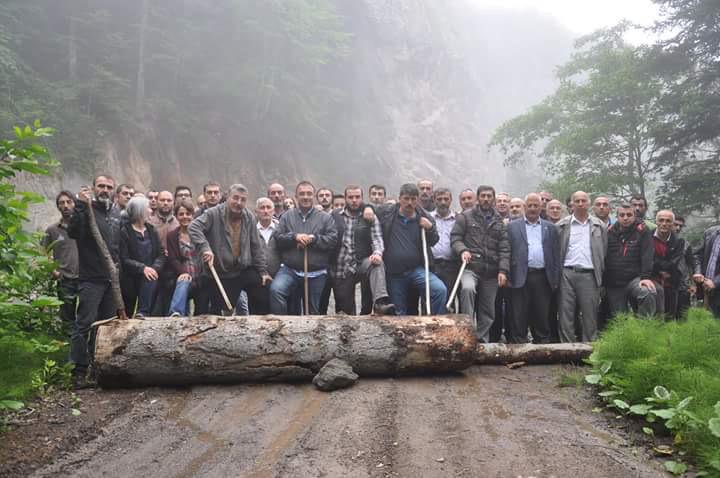 EnvJustice's tweet photo. For over 20 years residents of Artvin, #Turkey have been resisting the opening of a dangerous #gold and #copper mine
https://t.co/hlDJSGariG https://t.co/7Th7M8f0pb