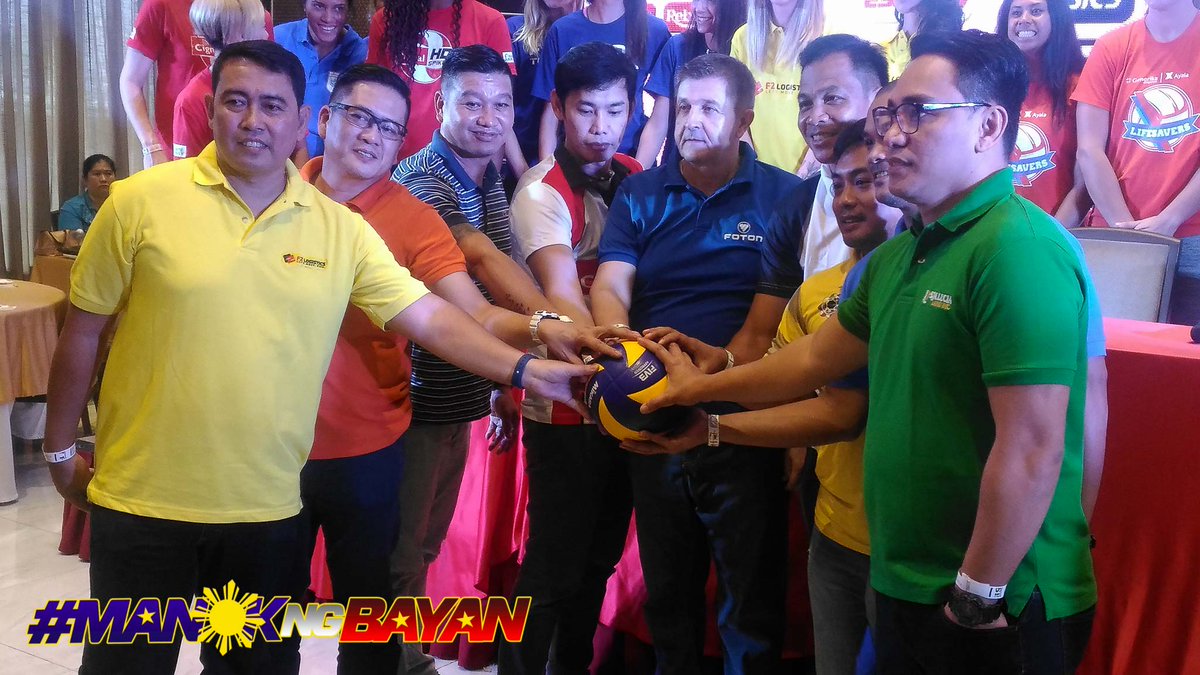 tiebreakertimes's tweet photo. #PSLGP #ManokNgBayan PSL, Chooks-to-Go parade biggest Grand Prix ever >> https://t.co/MvdsK19t5H https://t.co/UaVGF6noYh