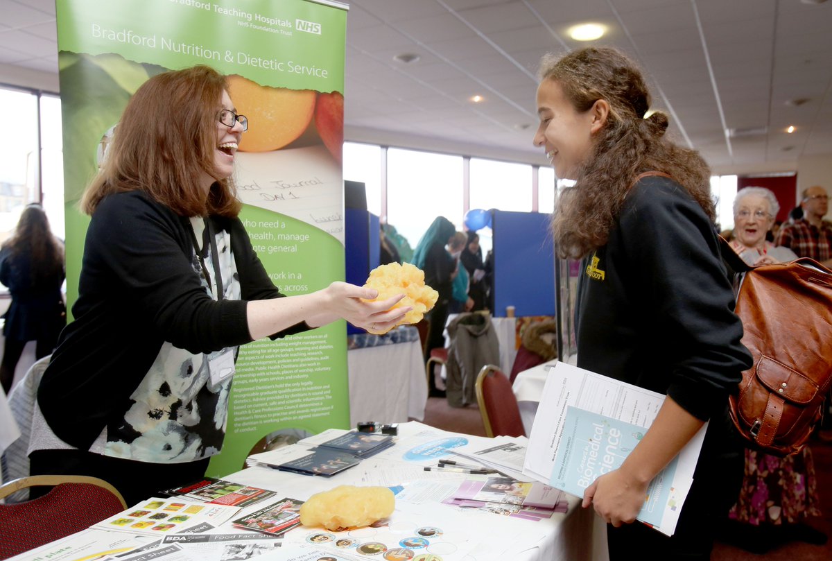 BDCFT's tweet photo. @BDCFT getting ready for today's #youfuture event with @NHSBDCCG @AiredaleNHSFT @BDHFT chatting to schools & colleges re NHS services & jobs https://t.co/280CbNV2Qt