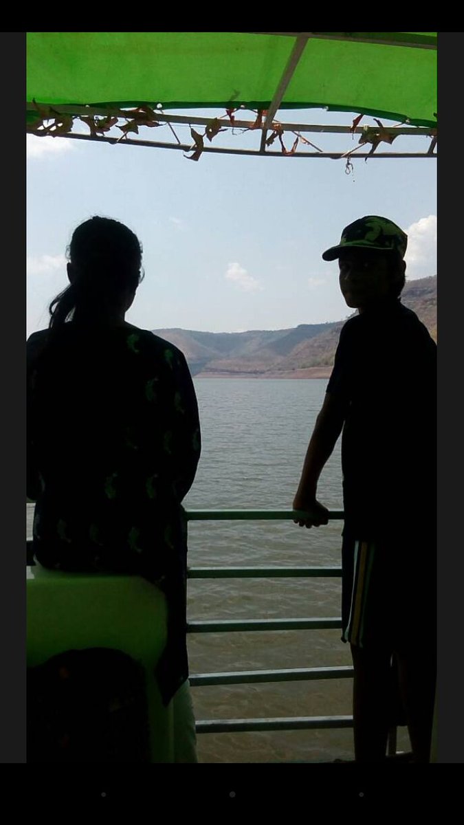 ManasaVasudev's tweet photo. On our way to Akka Mahadevi caves along river Krishna! #standwithrivers #RallyForRivers https://t.co/oOPkKTUtYz