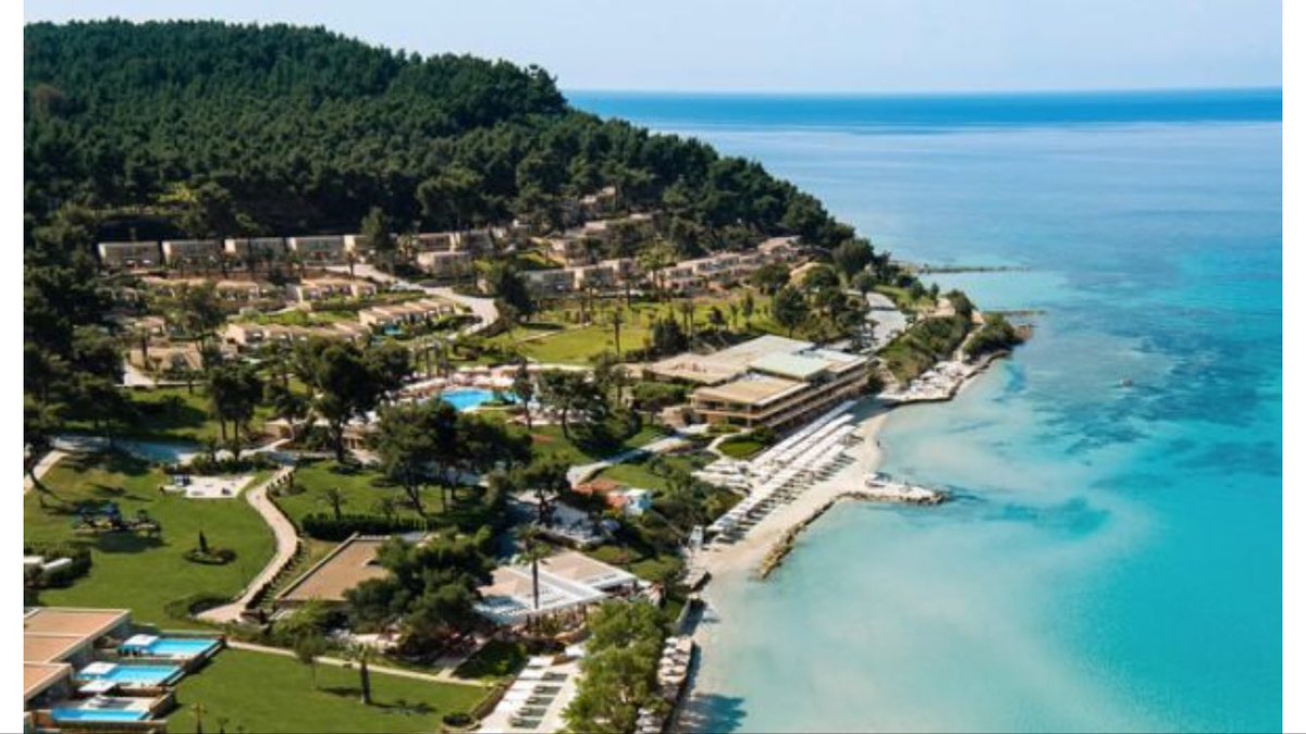 RandR_Event's tweet photo. @sani_resort #BensonElliot #Proprietesandco #PAREF take the stage to talk #mixeduse #development at #MRH2017 https://t.co/Qp5n7pmk2M
