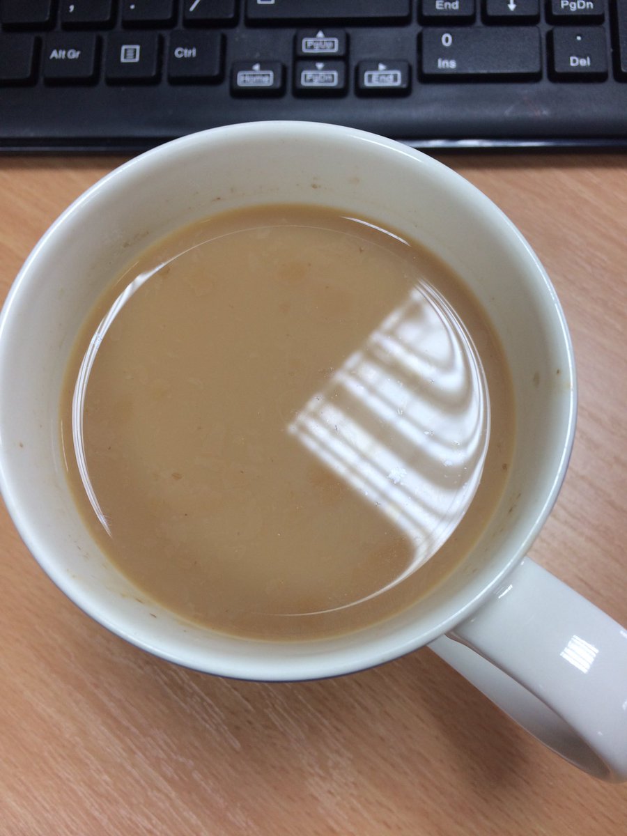 ZoeVenn's tweet photo. Director made me a cup of tea #wontaskagain #floaters @Static_Security @cookmuck https://t.co/PHztcySN80