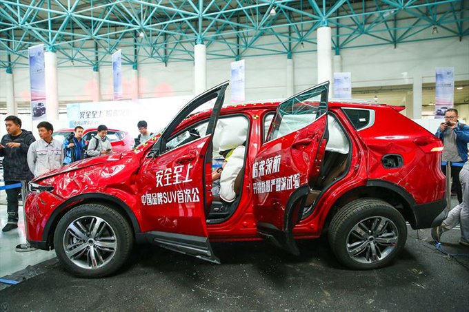 aBrmag's tweet photo. New #Haval H6 Passes the Most Rigorous #Rollover #Test... #CATARC https://t.co/8txWQbLcDx https://t.co/wqq3yslgfM