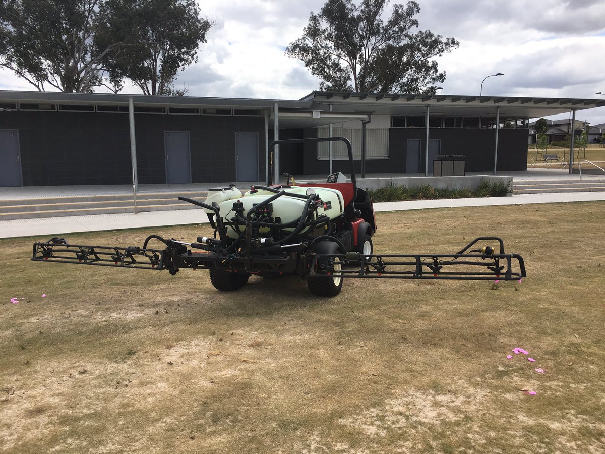 Dan Studders tweet media