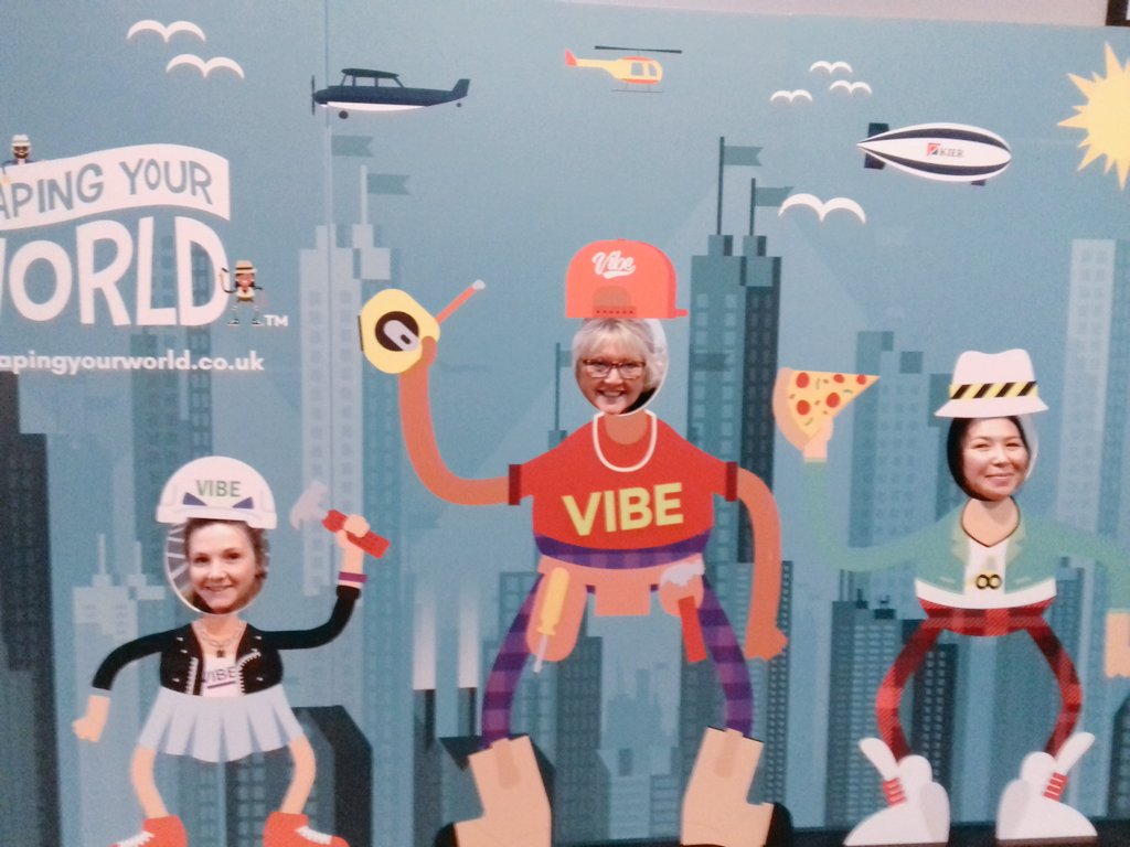 TaniaNishiV's tweet photo. A great vibe here at @kierconstruct #KierRoadshow ! Enjoying #shapingyourworld stand #visitvibe #kierkent #kiersouthern https://t.co/bXlhp0Pj6U