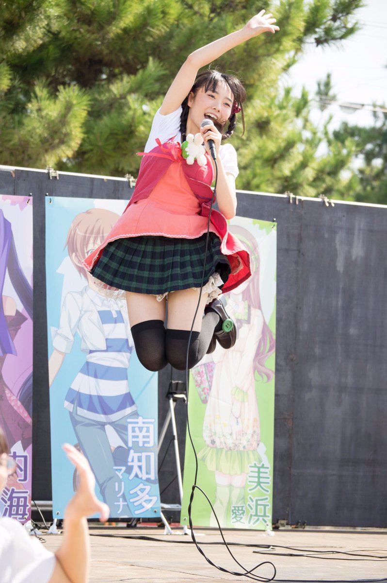 Ussychan ミニスカートの日 らしいですね 皆さんが撮ってくれた中からいい感じのミニスカートさんを選んでみました っ ヮ C ミニスカはやっぱりニーハイとの絶対領域が良きですね 知多娘 のミニスカートは乙姫ちゃんとメディだけ