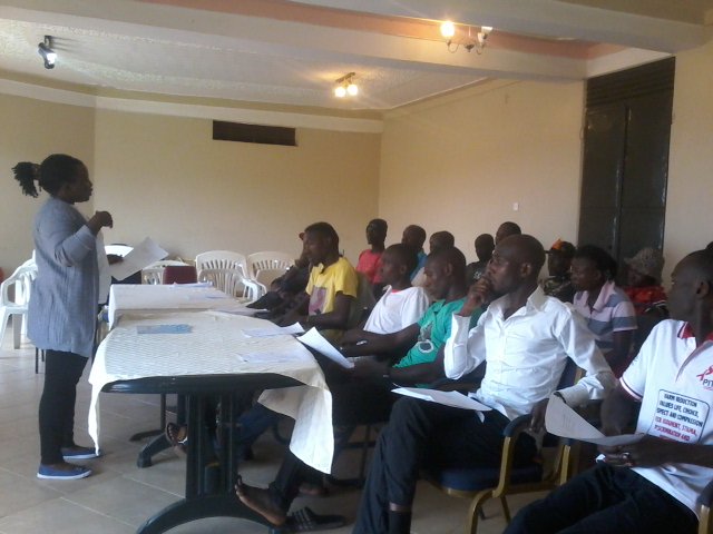 uhruganda's tweet image. Community dialogue for #PWUIDs to address #Stigma and raise awareness