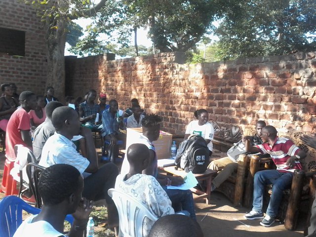 uhruganda's tweet image. Community dialogue for #PWUIDs to address #Stigma and raise awareness