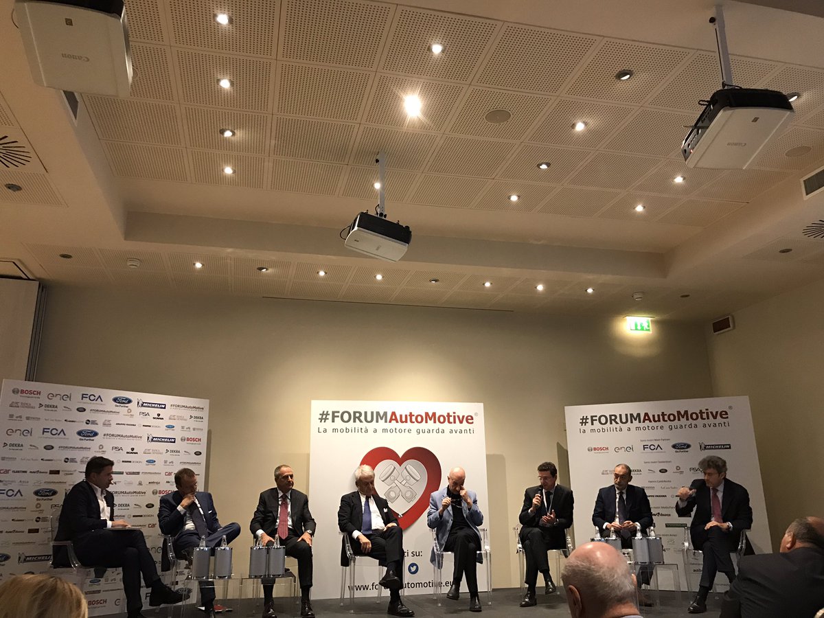 manuela roccato (@manuyes2) on Twitter photo Automotive investe 200miliardi in R&S sull'innovazione per combattere CO2. Giacomo Mori <a href="/AlixPartnersITA/">AlixPartners Italy</a> #forumautomotive Automotive investe 200miliardi in R&S sull'innovazione per combattere CO2. Giacomo Mori <a href="/AlixPartnersITA/">AlixPartners Italy</a> #forumautomotive