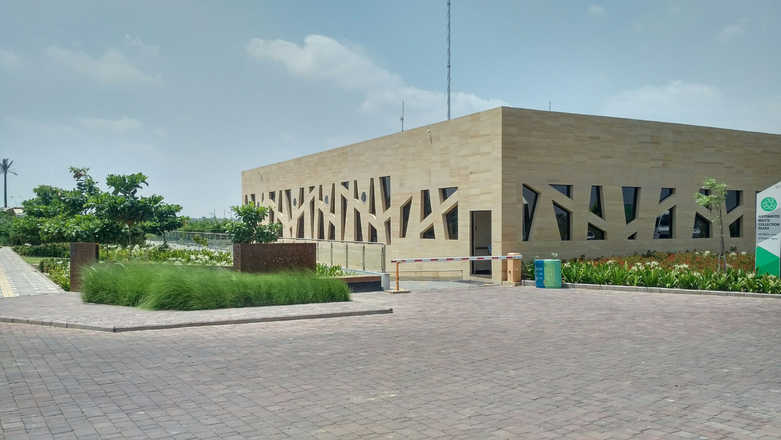 We speak to <a href="/EnvacUK/">Envac UK</a>'s Business Development Manager regarding the development of smart cities 🌇👉bit.ly/2hNyXa4 #ai