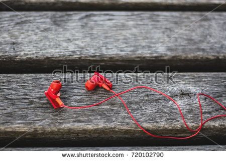 #Earphones on #wooden background. The red earphones for using #digital #music
#shutterstock
Download Picture Here: buff.ly/2gKddMA