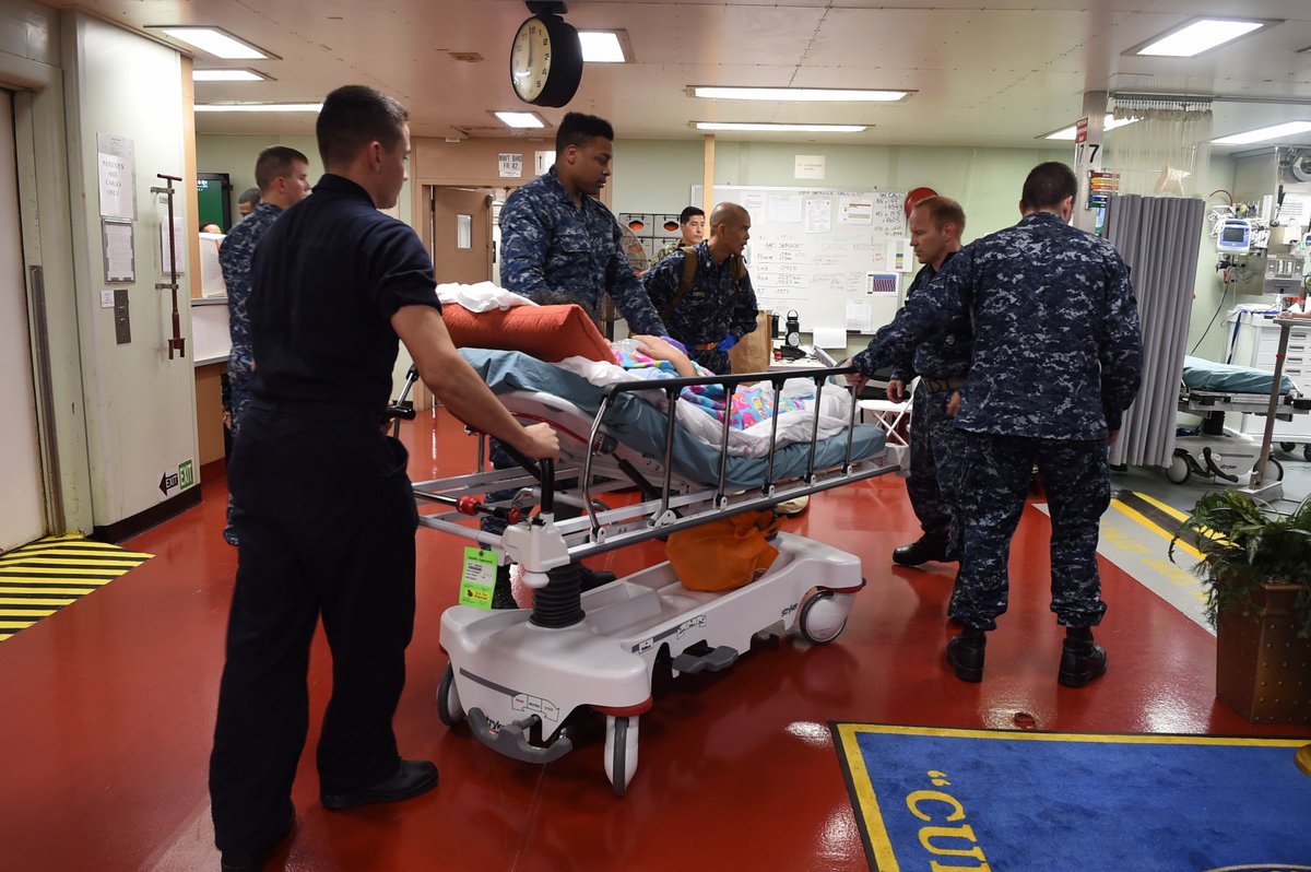 DeptofWar's tweet photo. #Sailors transport a patient from a local 🇵🇷 hospital to #USNSComfort. #DoD is supporting @FEMA #reliefefforts following #HurricaneMaria. https://t.co/gcCVjbGbA8